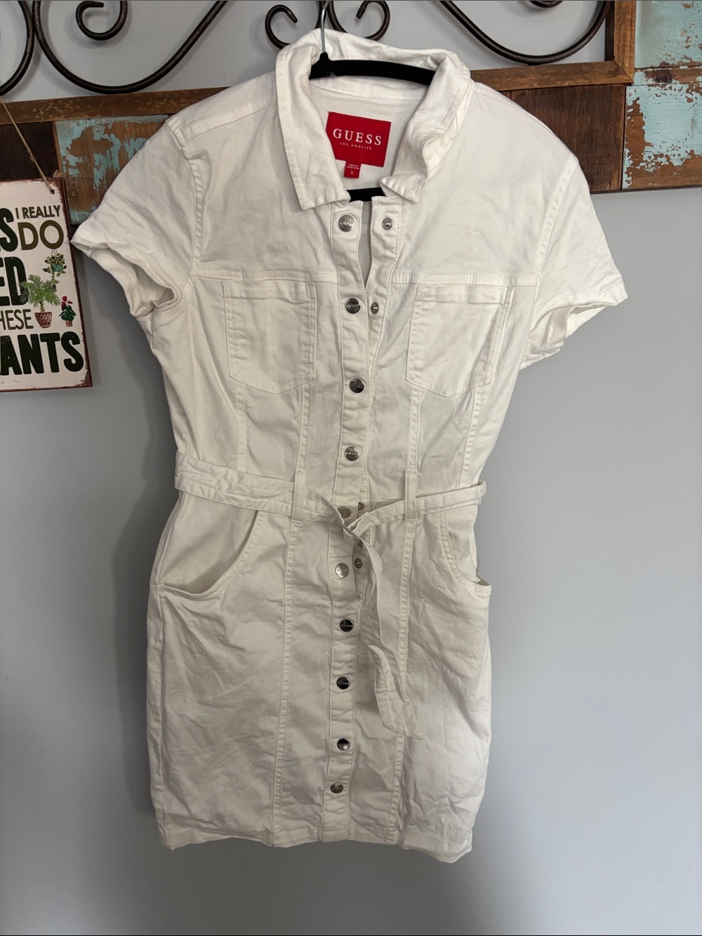 GUESS White Button-Front Denim Utility Dress with Tie Waist